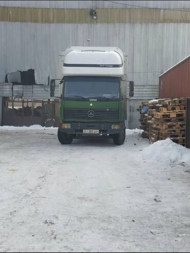 купить оборудование для кафе: Mercedes-Benz : 1997 г., 4.7 л, Механика, Дизель, Фургон