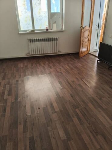 дом рынок дордой: 30 м², 1 комната, Утепленный, Забор, огорожен