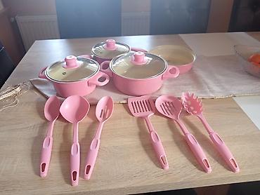 Kompleti posuđa: Komplet posuđa i kuhinjskog pribora – roze - Posuđe: tri — 1