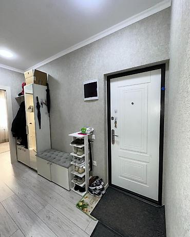 Продажа квартир: 3 комнаты, 84 м² — 12