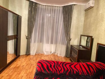 Həyət evləri və villaların satışı: 6 otaqlı, 480 kv. m, Orta təmir — 23