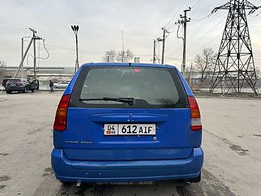 Mitsubishi: Mitsubishi Space Star: 2000 г., 1.3 л, Механика, Бензин, Минивэн — 5