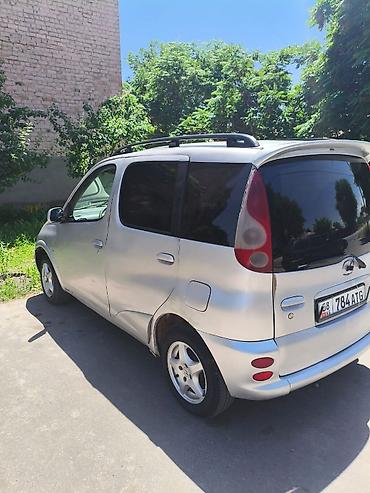 e klass: Toyota Yaris Verso: 2001 г., 1.3 л, Механика, Бензин, Универсал — 2