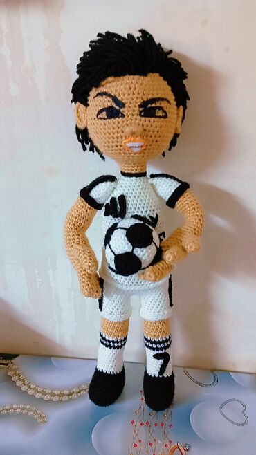 Futbolçu kuklası toxunma el işi