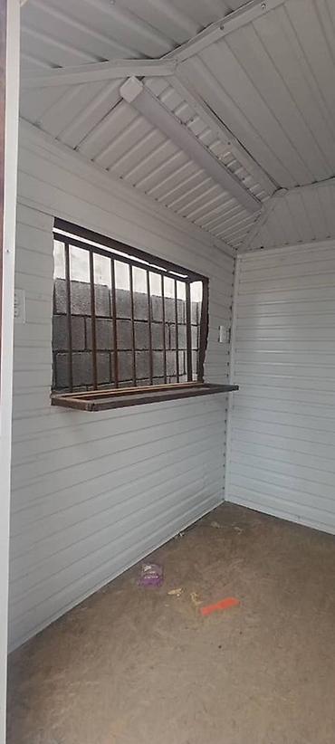 3 room flat: Передвижной металлический киоск/будка на прицепном шасси — 5