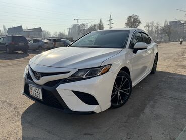 Toyota: Toyota Camry: 2018 г., 2.5 л, Автомат, Бензин, Седан