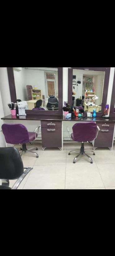 Salon, tibbi mebel dəsti: Dəst hər biri *150₼* Ünvan Elimlər *Kövsər*