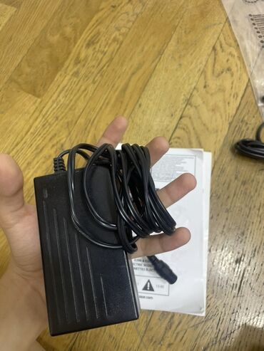 Elektrikli samokatlar: Razor elektrikli skuter tecili satilir ! real aliciya endrim olunacaq -da lalafo.az — 29 Elektrikli samokatlar: Razor elektrikli skuter tecili satilir ! real aliciya endrim olunacaq — 29