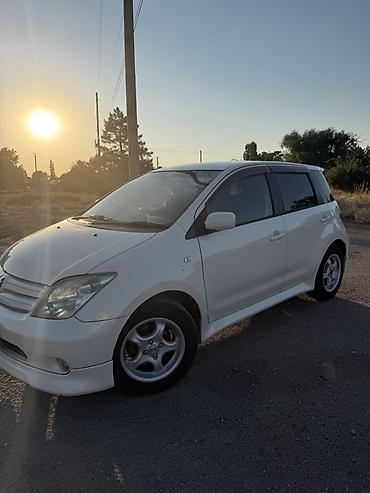 892 2: Toyota Ist: 2002 г., 1.5 л, Автомат, Бензин, Хэтчбэк — 3