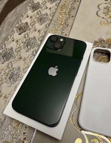 Apple iPhone: IPhone 13, Б/у, 128 ГБ, Зеленый, Кабель, 88 %