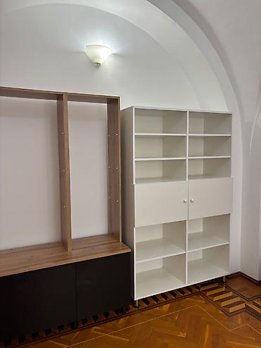 Mebel: Ağ şkaf satılır. Ofis emalatxana üçün uyğundur. Az işlənib — 1