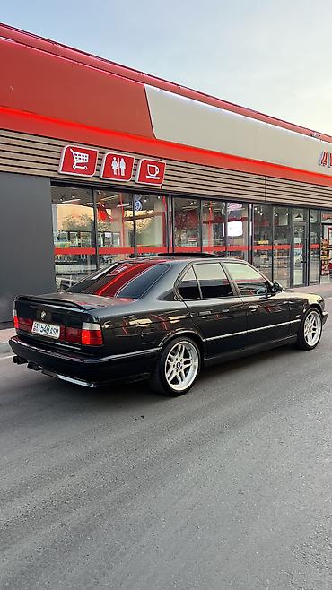 mers 817: BMW 5 series: 1993 г., 4 л, Механика, Бензин, Седан — 3