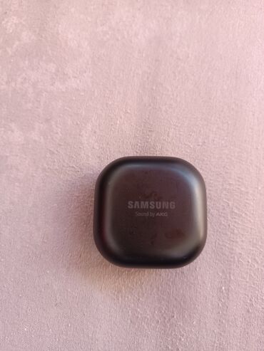 Audio: Samsung kutija za slušalice