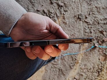 Apple iPhone: IPhone 12 Pro, 128 GB, Space Gray, Face ID — 8