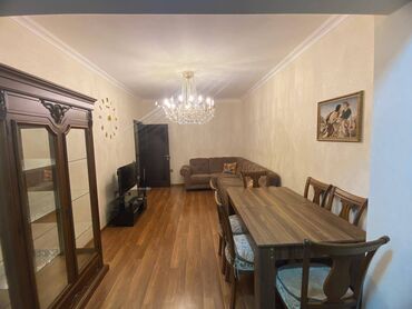 Uzunmüddətli kirayə mənzillər: Nərimanov rayonu, Montin qəsəbəsində, köhnə tikili, 9 mərtəbəli -da lalafo.az — 2 Uzunmüddətli kirayə mənzillər: Nərimanov rayonu, Montin qəsəbəsində, köhnə tikili, 9 mərtəbəli — 2