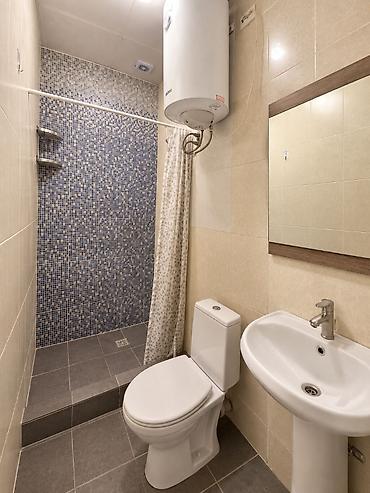 crystal tower: 3 комнаты, 72 м², Кок-Жар ж/м 106 серия улучшенная, 1 этаж, Евроремонт — 9