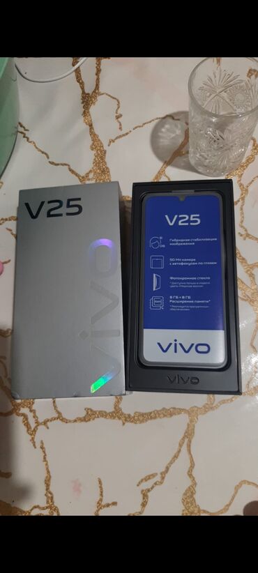 baksell nömrələr: Vivo V25, rəng - Boz