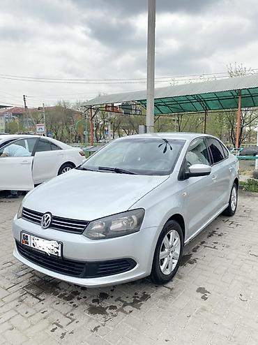 аккура: Volkswagen Polo: 2013 г., 1.6 л, Механика, Бензин, Седан — 3