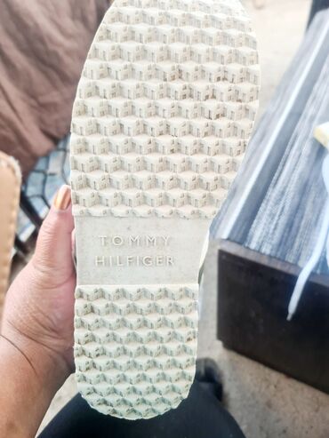 Women's Sneakers and athletic shoes: Tommy Hilfiger, 40, bоја - Bela — 9