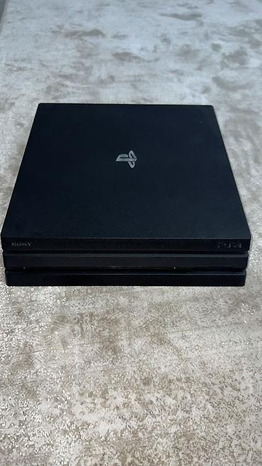 nintendo controller: PlayStation 4 Pro (PS4 Pro) + 2 геймпада DualShock 4 + 3 диска Состав — 2