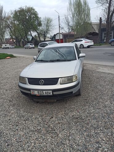 пасат в5: Volkswagen Passat: 2000 г., 1.8 л, Механика, Бензин, Седан