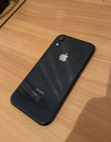 Apple iPhone: IPhone Xr, Б/у, 64 ГБ, Черный, Защитное стекло, Чехол, 82 % — 1