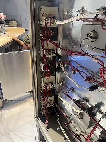 Ремонт кухонных плит, духовок: • Ремонт газовых, электрических духовок, газовых плит, электроплит — 4