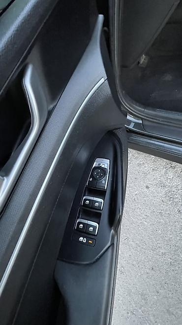 Kia: Kia K5: 2021 г., Седан — 14
