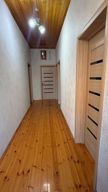 Həyət evləri və villaların satışı: Saray qəsəbəsi — Kirayə həyət evi (2 mərtəbə) Saray qəsəbəsində -da lalafo.az — 13 Həyət evləri və villaların satışı: Saray qəsəbəsi — Kirayə həyət evi (2 mərtəbə) Saray qəsəbəsində — 13