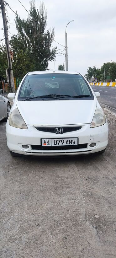 купить прицеп бу на легковой автомобиль: Honda Fit: 2001 г., 1.3 л, Вариатор, Бензин, Хэтчбэк