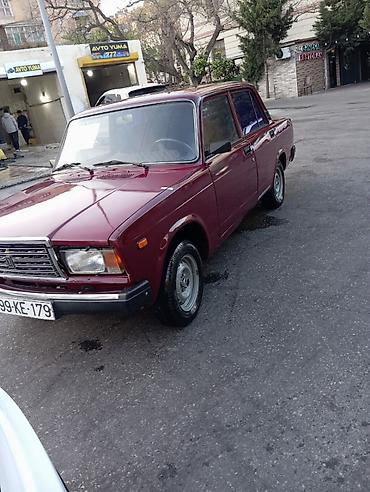 vaz karbiratoru: VAZ Lada 2107 sedan - Rəng: tünd albalı/bordo - Kuzov: 4 qapılı — 6