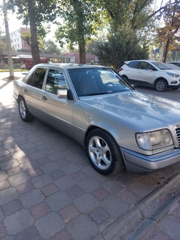 мерседес 124 бак: Mercedes-Benz W124: 1994 г., 2.2 л, Автомат, Газ, Седан