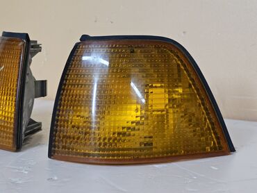 Поворотники, повторители поворота: Правый поворотник BMW 1995 г., Б/у, Оригинал — 3