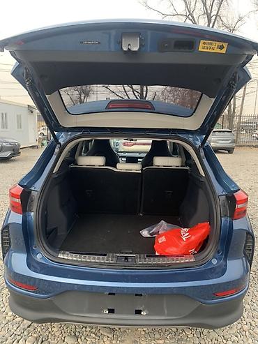 Roewe: Roewe : 2021 г., Электромобиль, Кроссовер — 10