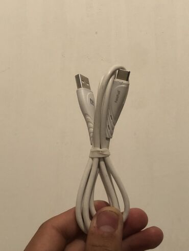 новая бытовая техника: Кабель USB‑A — USB‑C, белый