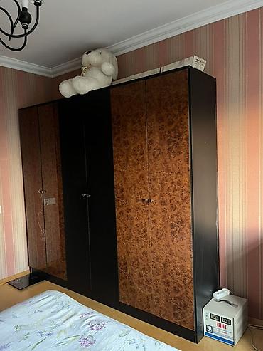 stol dəsdi: Yataq otağı mebel dəsti - Dört qapılı iri geyim şkafı: Qara korpus — 1