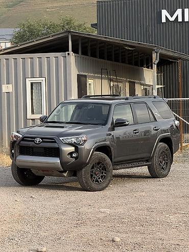 Toyota: Toyota 4Runner: 2023 г., 4 л, Автомат, Бензин, Внедорожник — 1