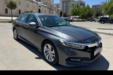 митсубиси лансер: Honda Accord: 2018 г., 1.5 л, Вариатор, Бензин, Седан
