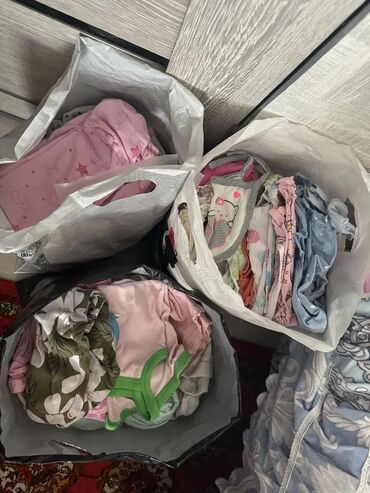Отдам даром: Отдам даром детские вещи на мальчиков и девочек. Состояние хорошее