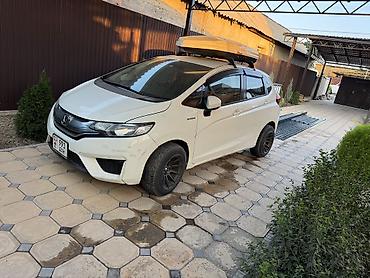 e klass: Honda Fit: 2015 г., 1.5 л, Автомат, Гибрид, Хэтчбэк — 7