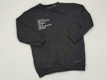 Sweatshirt, 5 years, condition - Good