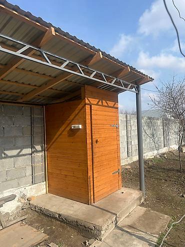 Продажа коттеджей и домов: Продаю Дом. Участок 10 соток. Правильное расположение участка! Площадь — 11