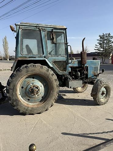 Другие тракторы: Трактор с прицепной сеялкой Комплект: колесный трактор тягового — 2