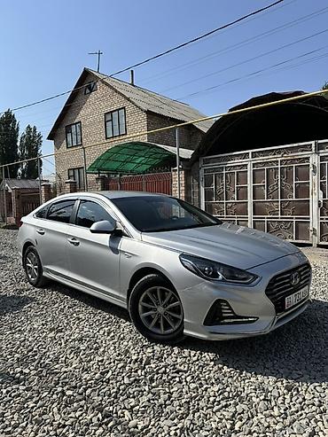 gac aion v plus 2025: Hyundai Sonata: 2018 г., 2 л, Автомат, Газ, Седан — 2