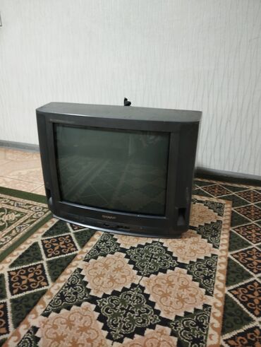телевизор sharp: Телевизор жакшы иштейт. Озубузгө жаңысын алдык. Сынык жери жок