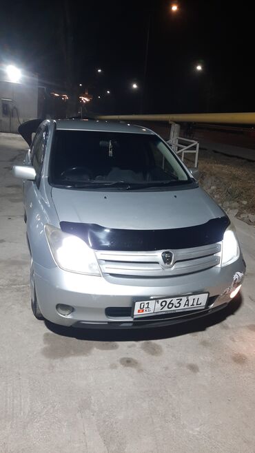 арзан авто машиналар: Toyota ist: 2002 г., Автомат, Бензин, Хэтчбэк