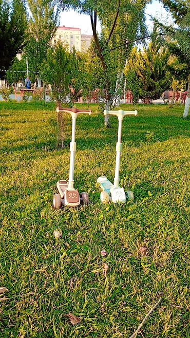 Sukuter əla vəziyyətdədir 30 manat biri muzukası var hereket olanda