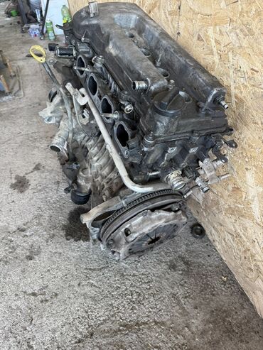 купить машину с рефрижератором: Бензиновый мотор Toyota 2006 г., 1.6 л, Б/у