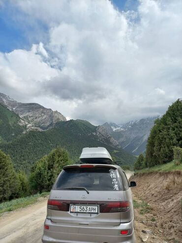 Toyota: Toyota Estima: 2003 г., Минивэн — 7