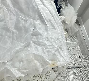 Свадебные платья: Свадебное платье Было в аренде 4 раза Элегантное свадебное — 4